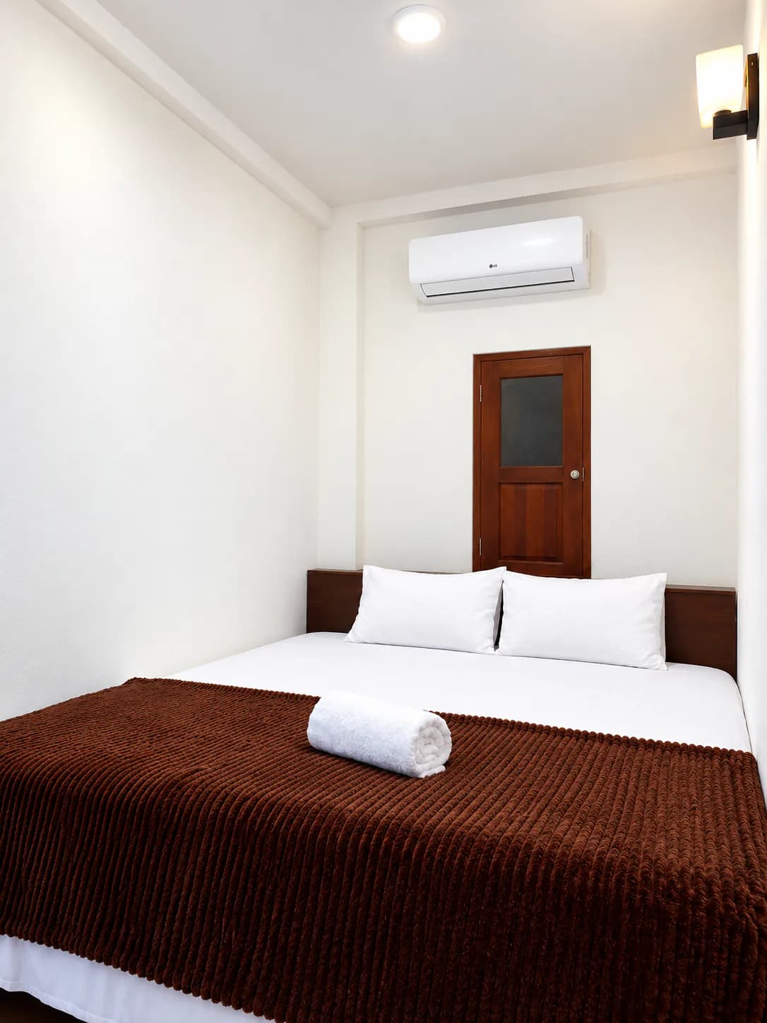 A/C Deluxe Room